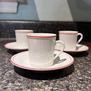 Realty Fine Porcelain Tea Cup set